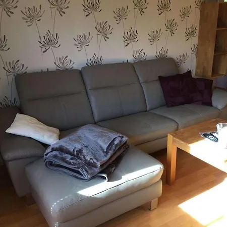 Alter Badweg 2 *